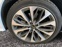 Gebraucht Audi SQ2 Design 300 PS (220 kW) 2020 Weiß SUV