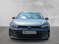 Gebraucht VW Passat Business 150 PS (110 kW) 2025 Grau Kombi
