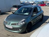 Gebraucht Renault Clio GrandTour Dynamique 101 PS (74 kW) 2008 Grün Kombi