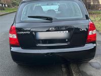 Gebraucht Kia Cerato 105 PS (77 kW) 2005 Schwarz Limousine