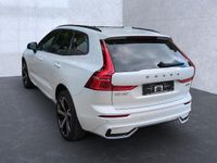 Gebraucht Volvo XC60 Plus 250 PS (183 kW) 2023 Crystal white (metallic) SUV