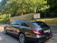 Gebraucht Mercedes 250 204 PS (150 kW) 2015 Braun Limousine