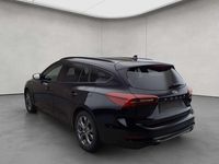Gebraucht Ford Focus ST-Line X 125 PS (91 kW) 2023 Agate black metallic Kombi