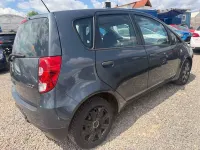 Gebraucht Mitsubishi Colt Inform 75 PS (55 kW) 2010 Quarzgrau (m) Kleinwagen