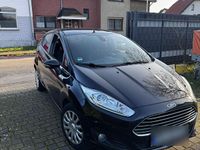 Gebraucht Ford Fiesta 125 PS (91 kW) 2013 Schwarz Kleinwagen