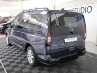 Gebraucht VW Caddy Maxi 122 PS (89 kW) 2024 Blau Van / Kleinbus