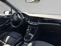Gebraucht Opel Astra Dynamic 160 PS (117 kW) 2016 Schwarz (onyxschwarz metallic) Kombi
