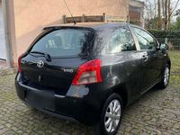 gebraucht Toyota Yaris 1,3-l-VVT-i Klima 1-Hand