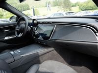 Gebraucht Mercedes E220 AMG 197 PS (144 kW) 2023 Schwarz obsidianschwarz metallic Limousine