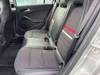 Gebraucht Mercedes A180 Style 122 PS (89 kW) 2014 Silber Limousine