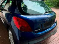 Gebraucht Peugeot 207 88 PS (64 kW) 2006 Blau Limousine