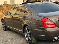 Gebraucht Mercedes S350 258 PS (189 kW) 2011 Braun Limousine