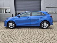 Neu Kia Ceed Vision 140 PS (102 kW) 2025 Blue flame metallic Kleinwagen