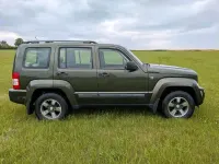 Gebraucht Jeep Cherokee 205 PS (150 kW) 2008 Grün SUV