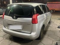 gebraucht Peugeot 5008 7 platze