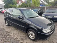 Używany VW Polo 60 KM (44 kW) 1997 Czarny Hatchback