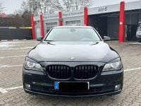 Gebraucht BMW 730 249 PS (183 kW) 2009 Schwarz Limousine