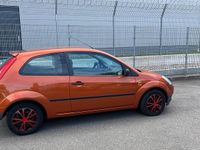 Gebraucht Ford Fiesta 80 PS (58 kW) 2005 Orange Kleinwagen