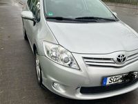 gebraucht Toyota Auris 1,6l.