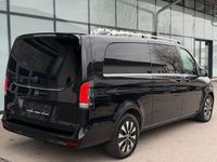 Gebraucht Mercedes V300 Avantgarde 237 PS (174 kW) 2025 Schwarz Van / Kleinbus