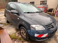 Gebraucht VW Fox 55 PS (40 kW) 2006 Schwarz Kleinwagen