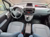 Gebraucht Citroën Berlingo 109 PS (80 kW) 2010 Silber Van / Kleinbus