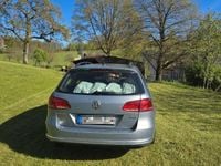 Second-hand VW Passat Edition 140 CP (102 kW) 2013 Albastru Break