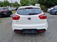 gebraucht Kia Rio 1.2 Edition Benzin und Gas