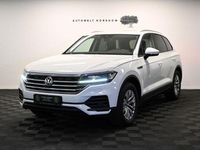 Gebraucht VW Touareg 231 PS (169 kW) 2019 Pure white SUV