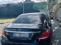 Gebraucht Mercedes E220 Avantgarde 194 PS (142 kW) 2019 Schwarz Limousine