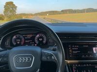 gebraucht Audi Q8 S-line