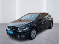 Gebraucht VW Polo Style 95 PS (69 kW) 2024 2t deep black perleffekt (metallic) Limousine