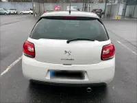 Gebraucht Citroën DS3 82 PS (60 kW) 2015 Weiß Kleinwagen