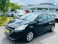 Gebraucht Peugeot 208 Access 68 PS (50 kW) 2014 Kleinwagen