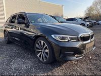 Gebraucht BMW 320 Advantage 190 PS (139 kW) 2020 Schwarz Kombi