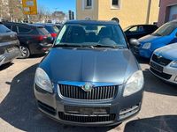 Gebraucht Skoda Fabia Cool Edition 69 PS (50 kW) 2010 Grau Limousine