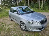 Gebraucht Skoda Fabia 69 PS (50 kW) 2011 Silber Limousine