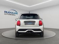 Gebraucht Mini Cooper S 178 PS (130 kW) 2022 White silver (metallic) Kleinwagen