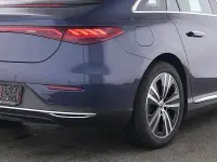 Gebraucht Mercedes EQE300 Advanced Plus 180 kW (245 PS) 2025 Blau Limousine