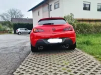 Gebraucht Opel Astra GTC Edition 165 PS (121 kW) 2012 Rot Limousine
