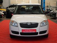 Gebraucht Skoda Fabia Classic 60 PS (44 kW) 2009 Weiß Limousine