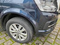 Gebraucht VW Multivan Comfortline 114 PS (83 kW) 2017 Blau Van / Kleinbus