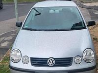 Gebraucht VW Polo 65 PS (47 kW) 2003 Silber Kleinwagen