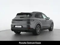 Gebraucht Porsche Cayenne 470 PS (345 kW) 2025 Grau SUV