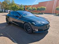 Second-hand Tesla Model S 235 kW (320 CP) 2017 Negru Hatchback