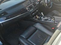 Gebraucht BMW 520 2011 Silber Limousine