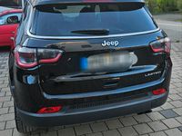 Gebraucht Jeep Compass Limited 140 PS (102 kW) 2018 Schwarz SUV