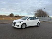 Gebraucht Hyundai i20 Active 75 PS (55 kW) 2019 Weiß Kleinwagen
