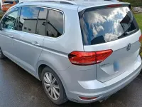 Gebraucht VW Touran Highline 150 PS (110 kW) 2016 Grau Van / Kleinbus