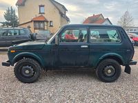 Gebraucht Lada niva 82 PS (60 kW) 2008 Grün SUV
